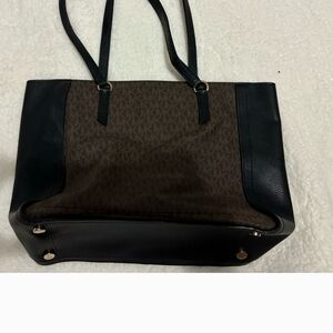 Michael Kors Black and Brown Elegant Tote